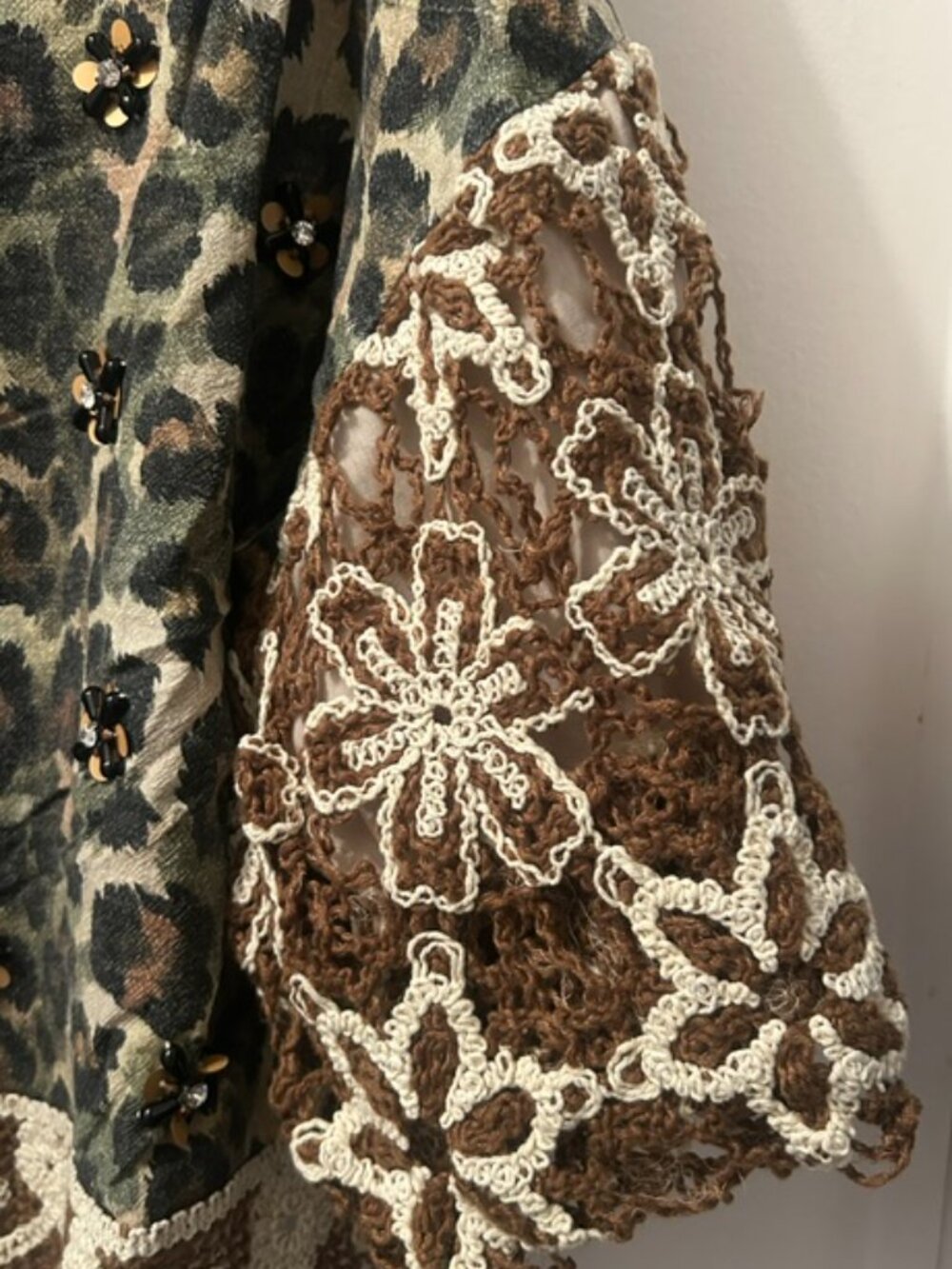 A Rare Bird Leopard Floral Print Crochet Beaded Button Front Garden Jacket NWT - Picture 10 of 16